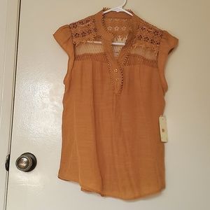 New SWEET WANDERER brand blouse